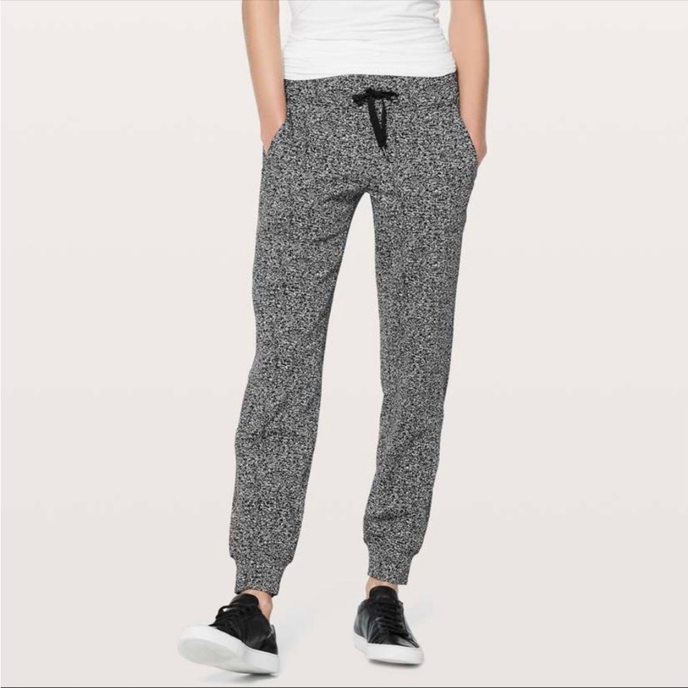 Lulu Lemon Ready to Rulu Joggers Reconnect Jacquard Luon White